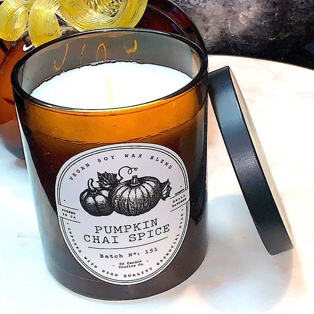 LEOBEN CO CANDLE PUMPKIN CHAI SPICE NO 151  1 WICK 9 oz NEW